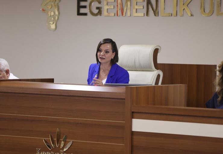 Karabağlar Meclisi'nde komisyonlar yeniden şekillendi