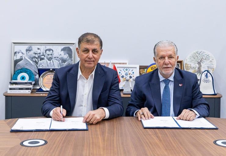 İzmir’de mezarlıklarda yeni dönem