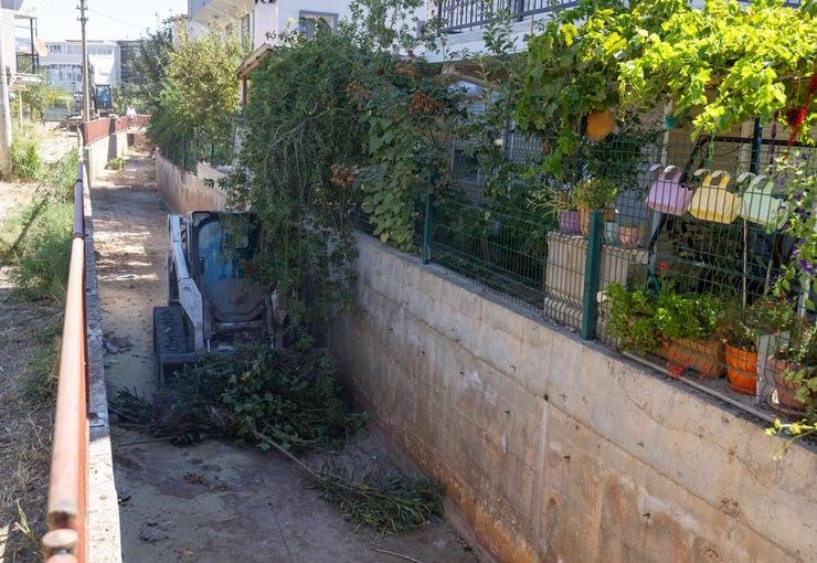 İZSU’dan kıyı ilçelerinde sel ve taşkına önlem