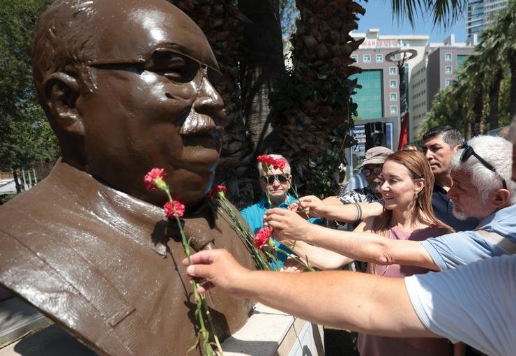 İzmir Baba Sancar Maruflu’ya Konak’tan büyük vefa