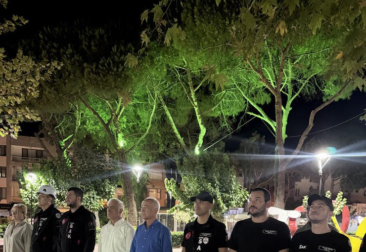 Seferihisar’da 17 Ağustos’un 27. yılında anlamlı anma