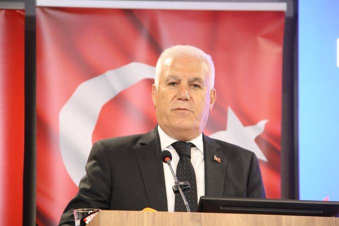 Mustafa Bozbey CHP'den istifa etti