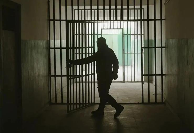 AKP'den infaz sisteminde değişiklik sinyali: 'Denetimli serbestlik' ve 'erken tahliye' için yeni değerlendirme