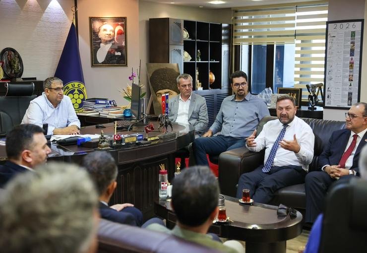 CHP İzmir Buca'ya Çıkarma Yaptı
