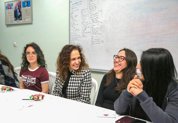 Karşıyaka Belediyesi’nin kız öğrenci yurdu yeni döneme hazır