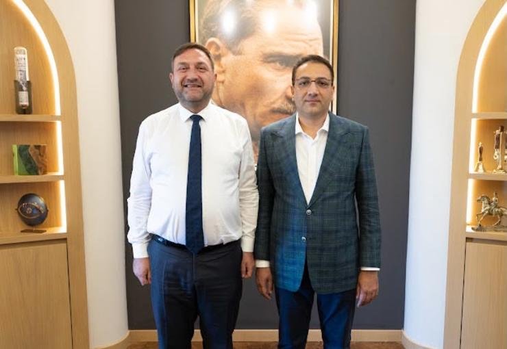 CHP İzmir İl Yönetiminden Balçova Ve Narlıdere Belediye Başkanlarına Destek Ziyareti