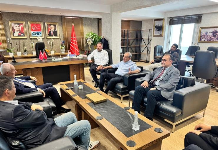 CHP MYK İzmir’de toplanıyor: Tarihi buluşma 2 Eylül’de!