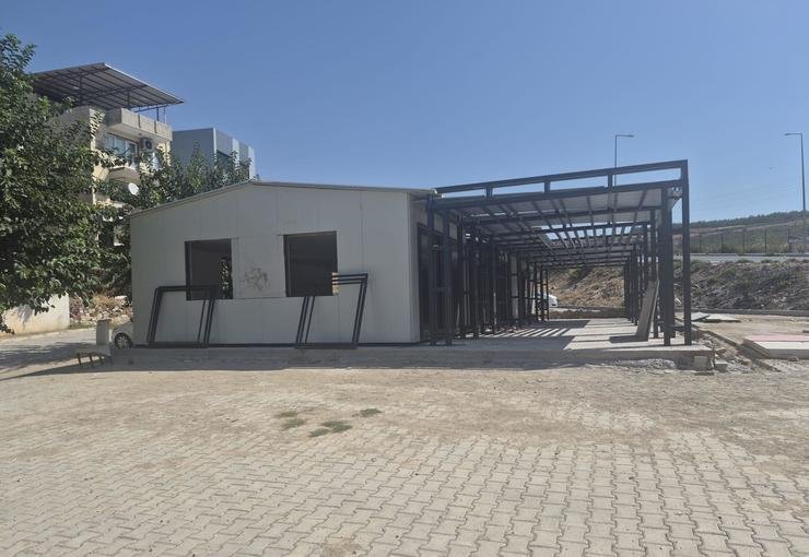 Buca'nın iki yeni taziye evinde sona yaklaşıldı
