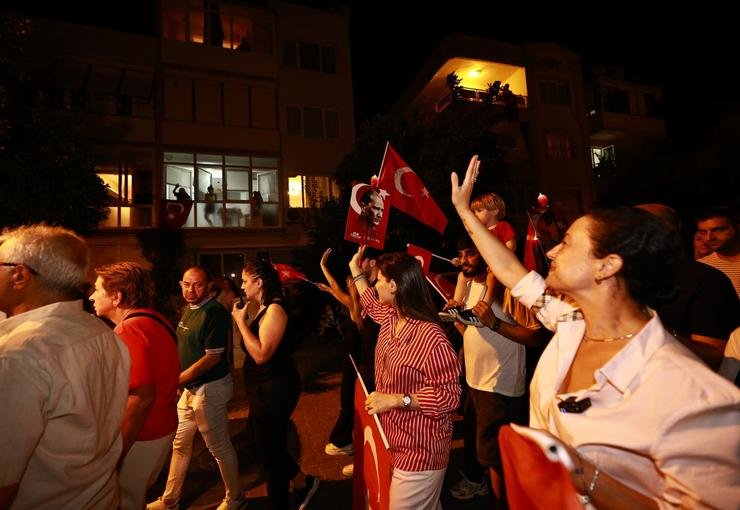 Efes Selçuk’ta 30 Ağustos Coşkusu: “Sonsuza Kadar Cumhuriyet Yaşasın”