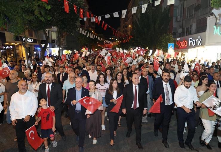 Zafer Bayramı Coşkusu Manisa’yı Sardı