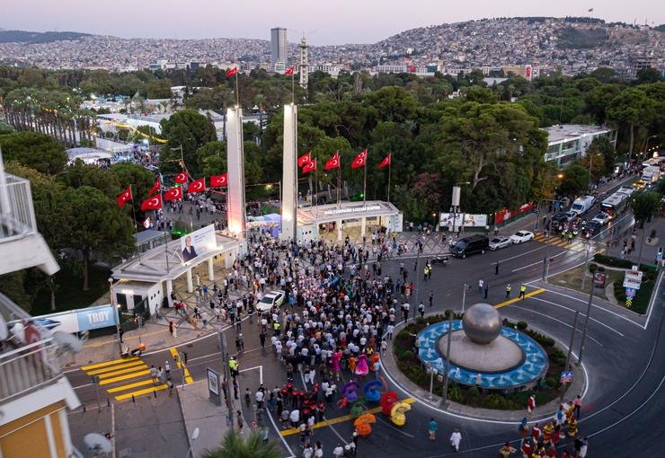 İEF için toplu ulaşımda seferberlik