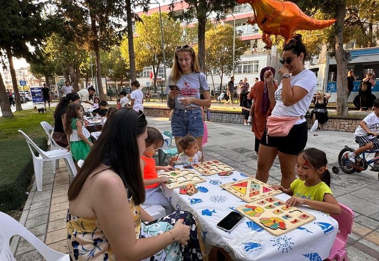 Mutlu Çocuklar Sokağı’nda eğlence devam ediyor
