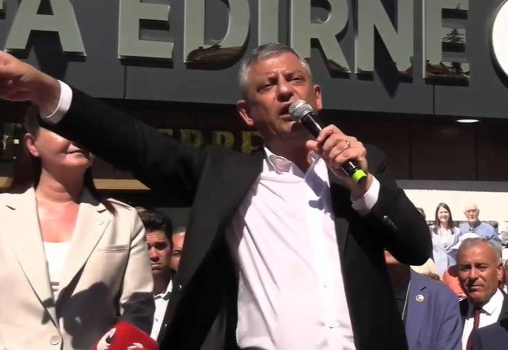 Özgür Özel’den köprü ve otoyol özelleştirmesine tepki