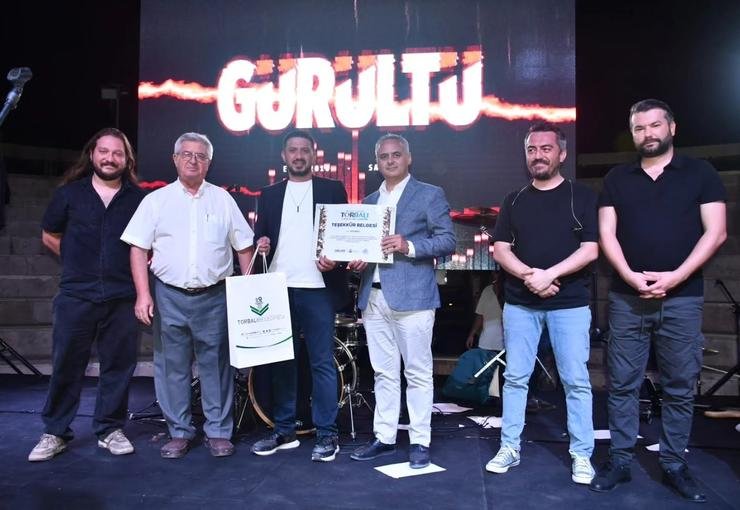 Torbalı Güz Kitap Günleri’nde dopdolu bir akşam daha!