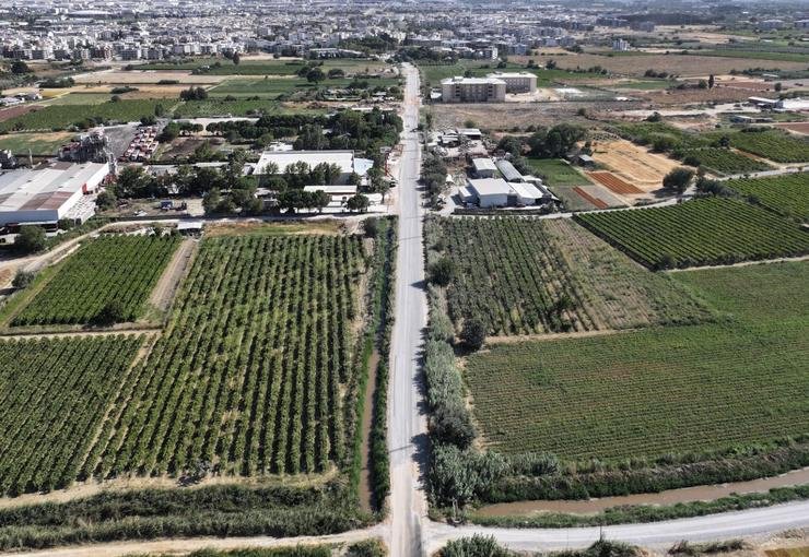 Büyükşehir, Muradiye’de Yolları Konforlu Hale Getiriyor