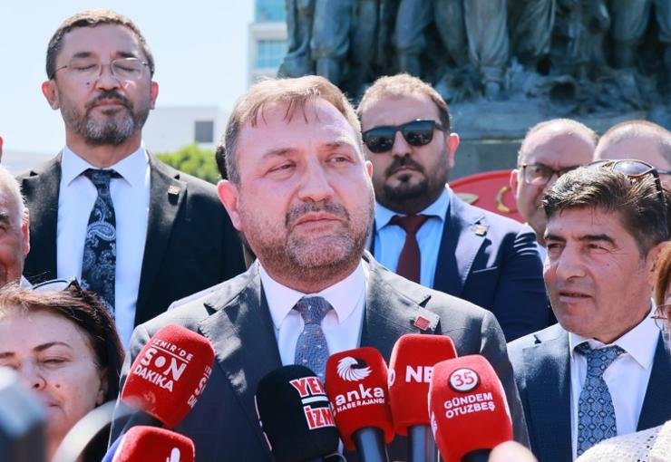 Gümrükçü 'den 9 Eylül İçin Çifte Bayram Mesajı