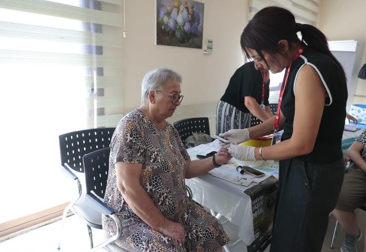 Konak’ın ‘İleri Yaş’ üyelerine ücretsiz sağlık taraması
