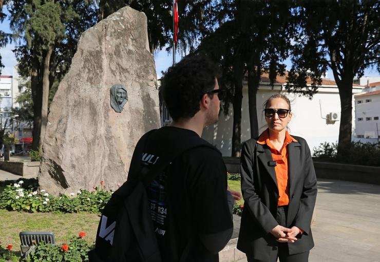 ‘Atatürk’ün Adımlarıyla Karşıyaka’ turlarına yoğun ilgi