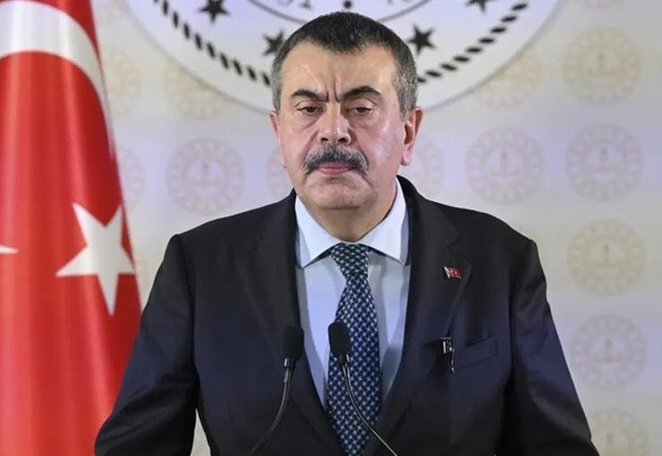 Bakan Yusuf Tekin'den Öğretmenlere "Türkiye Yüzyılı" Mesajı