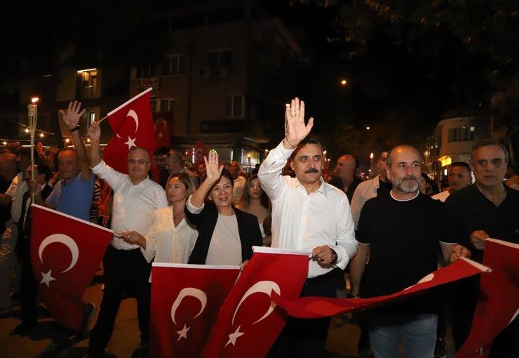 Dikili'nin kurtuluşunun 104. yılı coşkuyla kutlandı