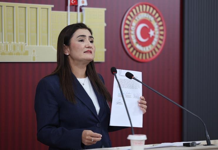 “Çocuklarımızın Geleceğini Çetelere Teslim Etmeyeceğiz”