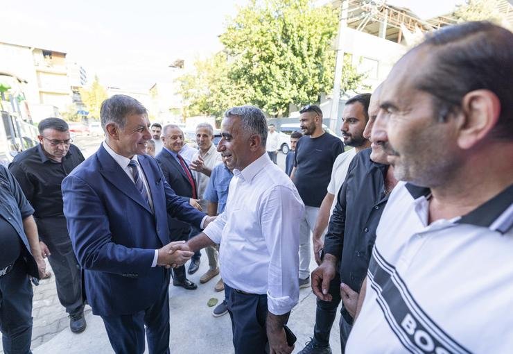 Başkan Tugay’dan Buca’da mahalle turu