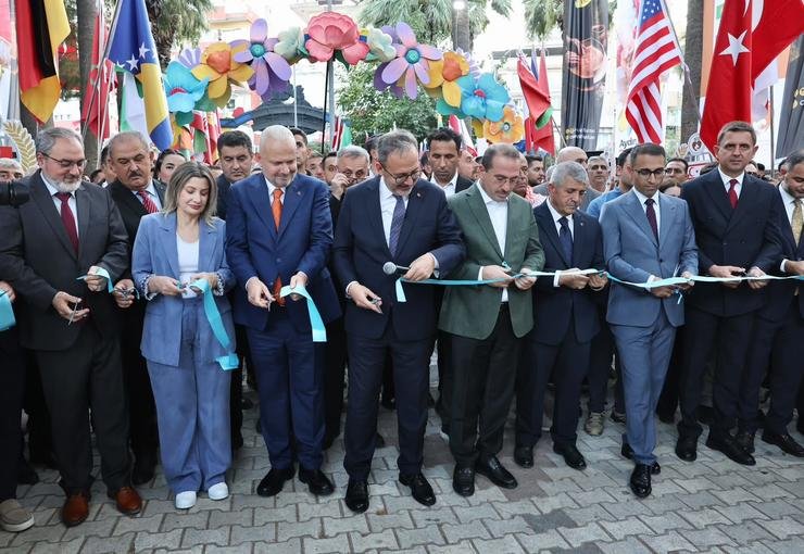 Menemen Çömlek Festivaline muhteşem açılış!