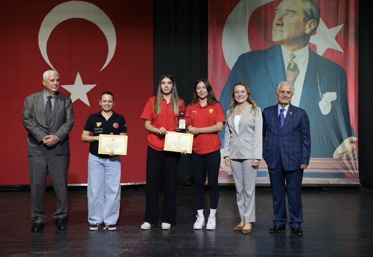 Başkan Mutlu: İyi ki varsın demek için geç kalmayalım