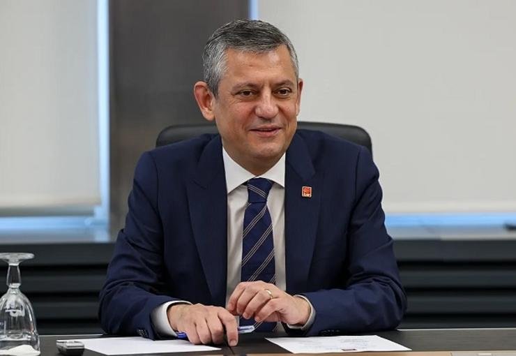 Özgür Özel'in İzmir ziyaretindeki programı netleşti
