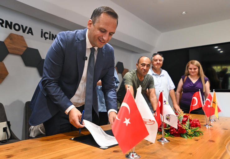 Bornova’dan büyük dayanışma hamlesi