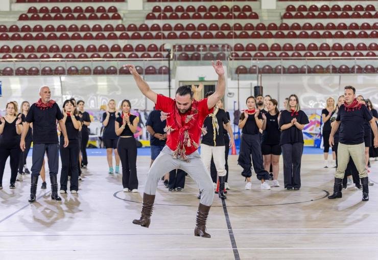 İzmir’de zeybek bilmeyen kalmayacak
