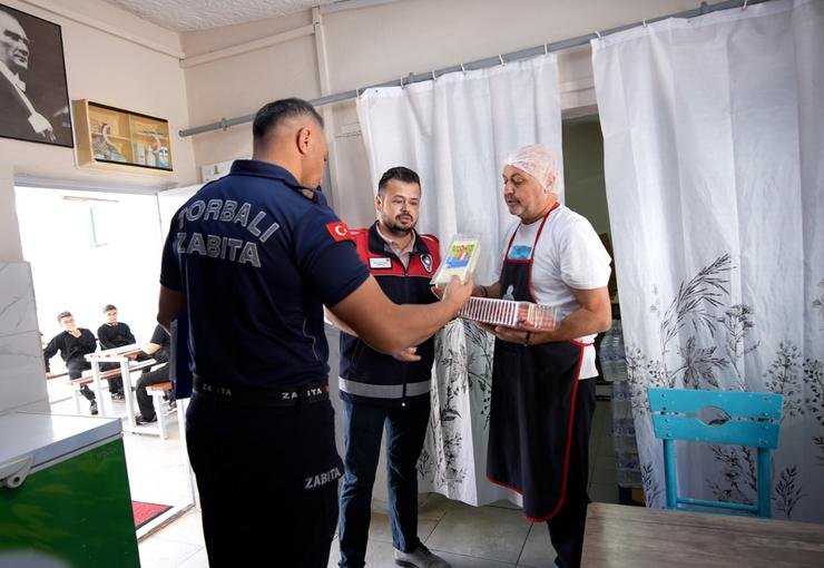 Torbalı Belediyesinden Okul Kantinlerine Sıkı Denetim