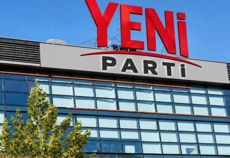 AYM'den YENİ Parti'ye İsim Tartışmasında 30 Günlük Süre