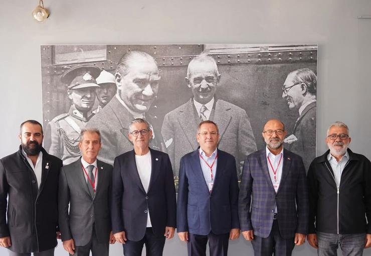 Yeni Parti Ayvalık İlçe Kongresi Tamamlandı