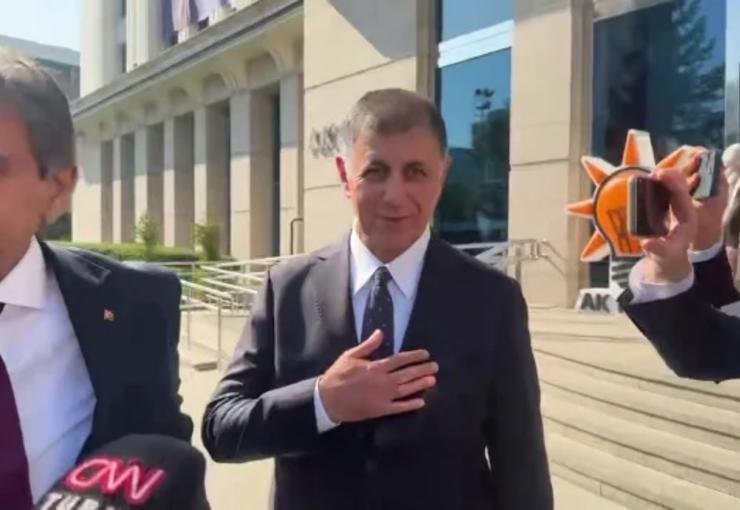 Başkan Tugay'dan ilk açıklama: "İzmir'i güzel şeyler bekliyor"