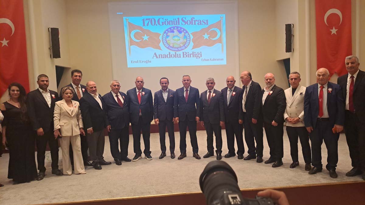 İzmir’den Türkiye’ye Birlik Mesajı: “İnanılmaz Bir Kardeşlik İklimi Oluştu”