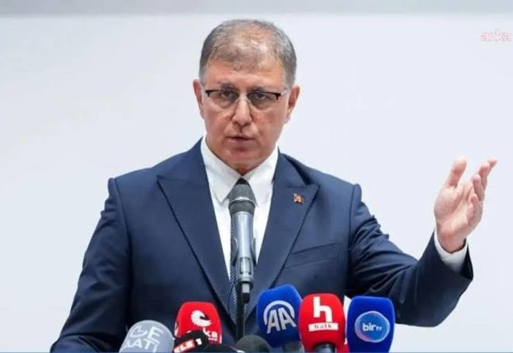 Başkan Tugay'dan 'Kordon'daki eğlence mekanları kapatılacak mı?' sorusuna yanıt