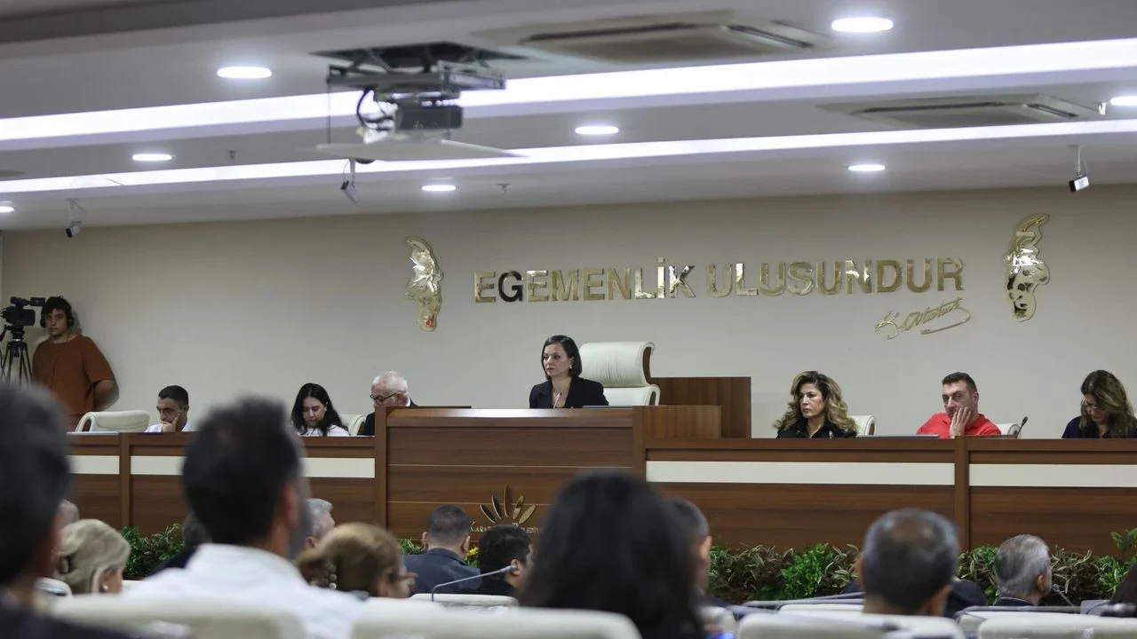 Karabağlar meclisinde duyuruldu: KARBEM’in eğitim hizmetleri yeniden yapılandırılacak