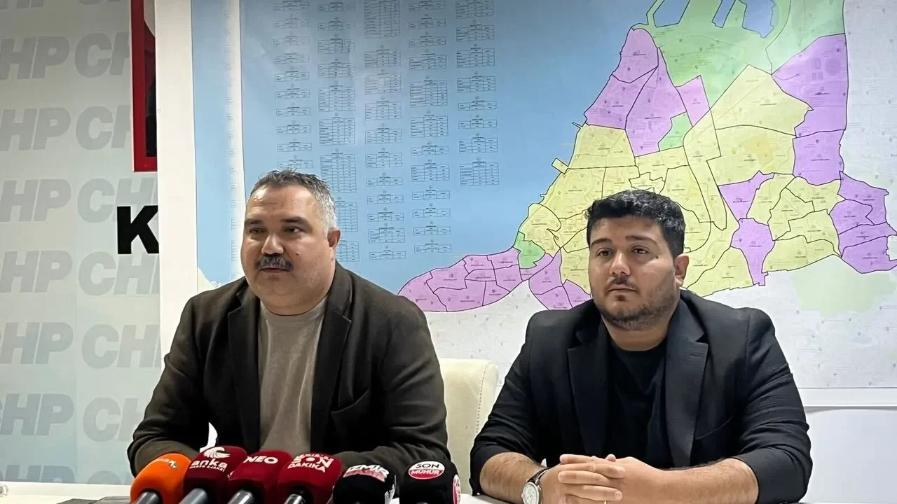 CHP Konak İlçe Başkanı Kazımoğlu'ndan birleşme kararına tepki