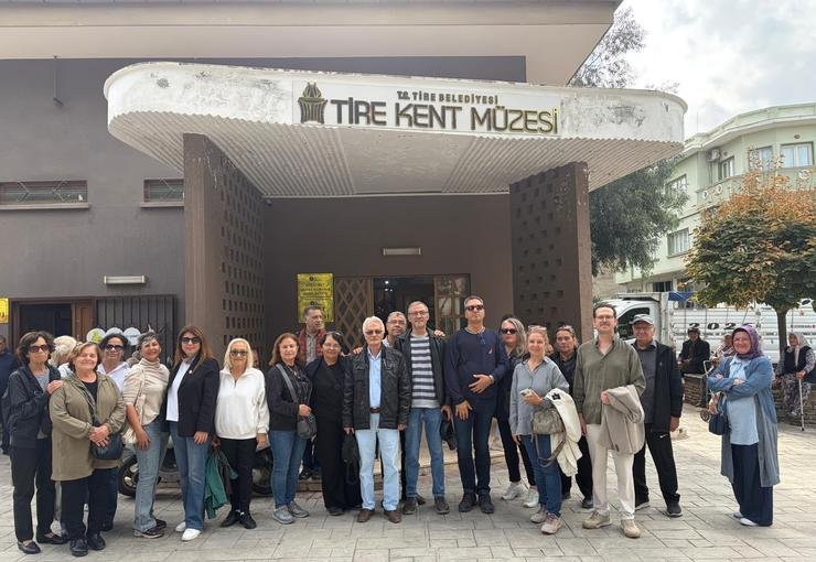 Konak Belediyesi’nden gaziler ve şehit ailelerine anlamlı gezi