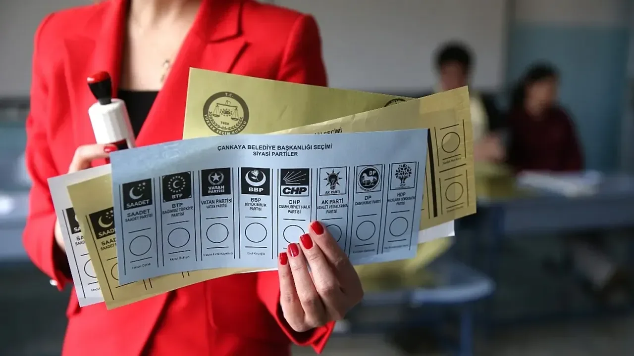 Oy pusulasındaki parti sayısı neden artıyor