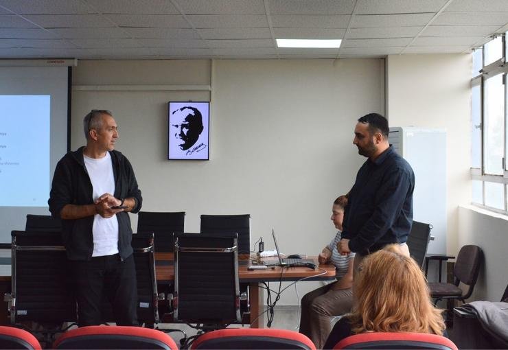 EÜ’de "Lisansüstü Eğitimin Sektördeki Önemi" anlatıldı