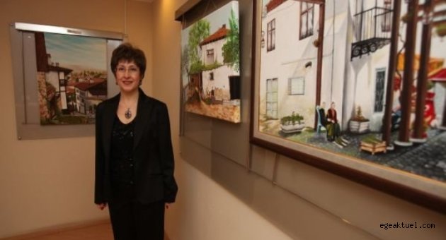 Ressam Hülya Sezgin Macaristan’dan Döndü