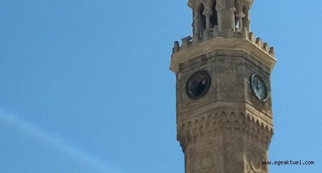 Saat kulesi vandalizm kurbanı