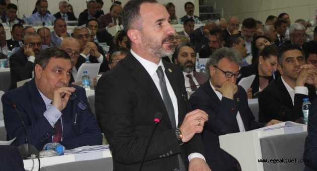 Sağanak yağış sonrası AK Parti'den Başkan Soyer'e eleştiriler