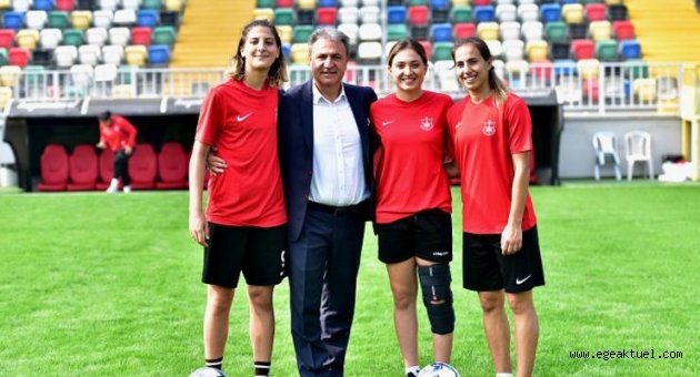 Sahalar ve tribünler kadınlarla güzelleşecek