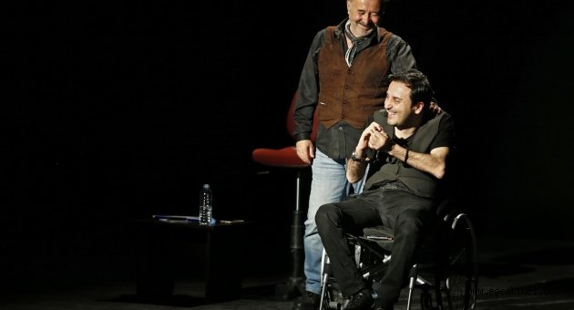 Sakata Geldik' gülmekten kırıp geçirdi