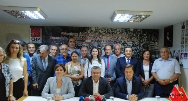 Salıcı ve Kaftancıoğlu CHP İzmir İl Başkanlığını ziyaret etti
