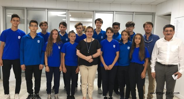  Şampiyonlardan Başkan Pekdaş’a ziyaret 