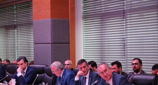 Sayıştay raporuna göre; AKP’li belediyeler borç batağında